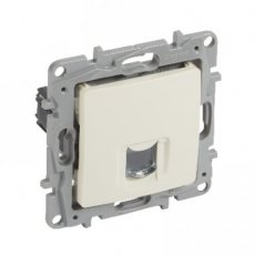 LEGRAND 664673  Nilo? ctdoos RJ45 cat. 6 UTP  EAN: 3245066646732   Op bestelling, geen terugname