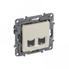 LEGRAND 664674  Nilo? dubb.RJ45 ctdoos cat. 6  EAN: 3245066646749   Op bestelling, geen terugname