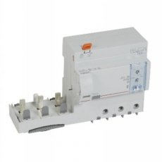 LEGRAND 410612  Kdb DX? 3P 125A Hpi 300-1000mA  EAN: 3245064106122   Op bestelling, geen terugname