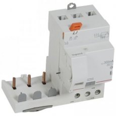 LEGRAND 410477  Diff blok DX? 3P 300mA 63A AC-S 3 mod  EAN: 3245064104777   Op bestelling, geen terugname