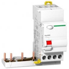 Schneider Distribution A9N21720  VIGI IDPN 3PPN 40A 300MA A-SI BLOC DIFF.  EAN: 3606480410727   Op bestelling, geen terugname