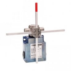 Schneider Automation XCKMR24SR1H29  LIMIT SWITCH METAL HEAD WITH CROSS  EAN: 3389119077392   Op bestelling, geen terugname